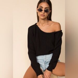 Superdown ravie one black shoulder sweater
